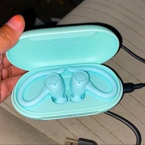 Wireless Earbuds!